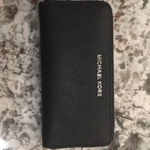 Michael Kors envelope wallet
